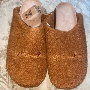 Victoria Secret’s PINK slippers. Size Large. NWT